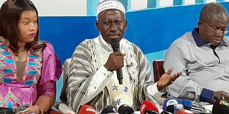 Guinée : Makanera Kaké plaide pour la continuité du Général Mamadi Doumbouya au pouvoir