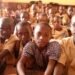 Education/Conakry : Plus de 100 élèves par classe dans des conditions déplorables dans une école située à Dar-Es-Salam 2