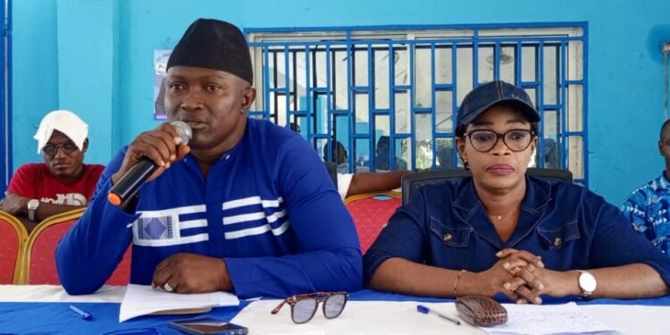 Rapatriement des Léonais en Guinée : des conditions dénoncées comme « inhumaines »