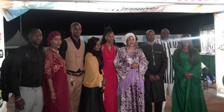 Dre Diaka Sidibé, visite les stands de la FIG