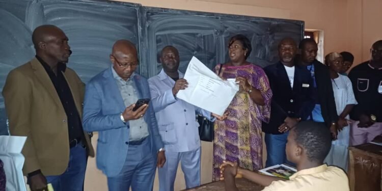 Ratoma : Plus de 23 000 candidats, dont 12 000 filles, affrontent les épreuves du BEPC 2025