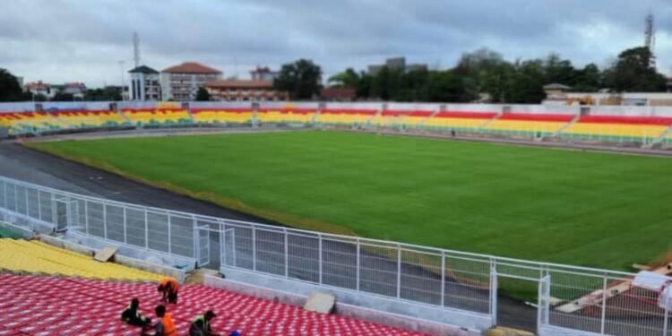 Le stade du 28 septembre fait peau neuve : les travaux de rénovation en bonne voie