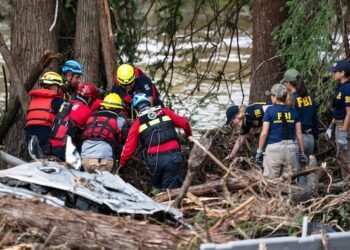 Inondations au Texas : le bilan s&rsquo;alourdit à plus de 100 morts, dix jeunes filles toujours portées disparues