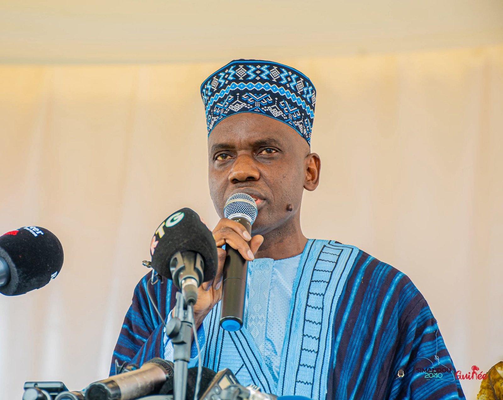 Sonfonia, Centre de Santé Lauriane Doumbouya, Première dame Guinée, Mamadi Doumbouya, santé en Guinée, infrastructure sanitaire Conakry, Budget National de Développement, Simandou 2040.