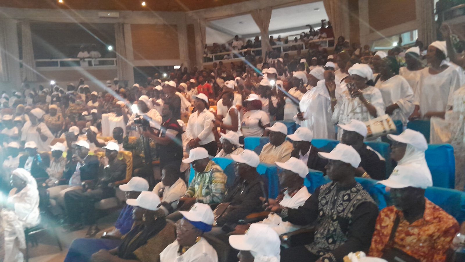 Le Forum Ensemble Pour la Guinée (EPG) a officiellement lancé ses activités ce mardi 19 août 2025, à Kaloum, dans la salle de conférence de l’archevêché de Conakry