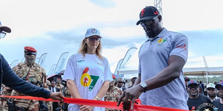 Mégaprojet Simandou : Le Président de la République S.E le Général Mamadi DOUMBOUYA réceptionne les premières locomotives de la Compagnie du TransGuinéen – CTG