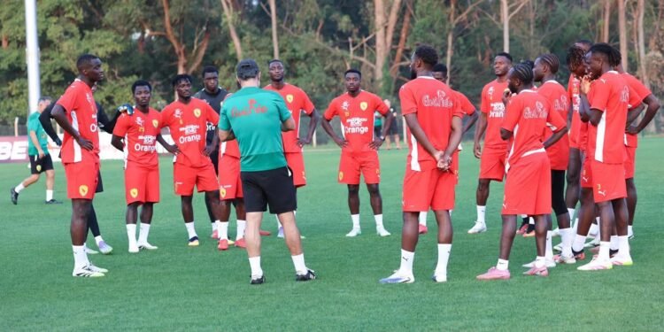Éliminatoires zone Afrique du Mondial 2026 : Le Syli National effectu sa deuxième séance d’entraînement à Kampala avec 21 joueurs