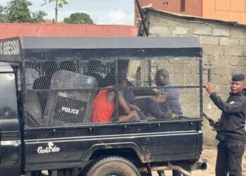 Conakry : Tély Oury Diallo arrêtée à Bambéto pour vol présumé de 15.000 $US