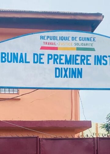Vol présumé de 15 000 dollars à Cosa : le parquet de Dixinn annonce l’arrestation d’une suspecte