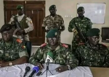 Guinée-Bissau : la junte militaire ferme les frontières et suspend le processus électoral
