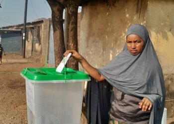 Dixinn : le vote démarre dans le calme malgré un engouement progressif des électeurs