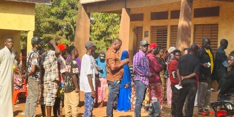 Siguiri : mobilisation progressive lors du scrutin présidentiel (Constat)