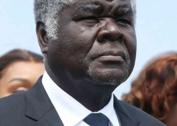 Côte d’Ivoire : Robert Beugré Mambé reconduit Premier ministre par le président Alassane Ouattara