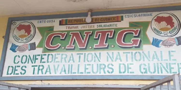 Bourse du travail : les enseignants communautaires expriment leur satisfaction à l’issue d’une rencontre avec leur structure syndicale