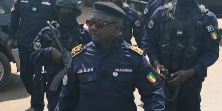 Déguerpissement à Conakry: le DG de la police nationale appelle les forces déployées à agir dans le strict respect des règles et procédures en vigueur