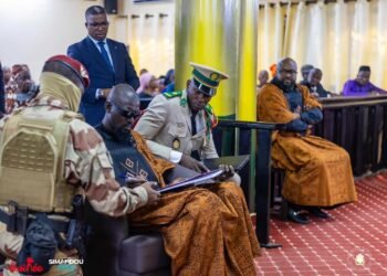 Guinée : le président Mamadi Doumbouya déclare officiellement ses biens à la Cour suprême