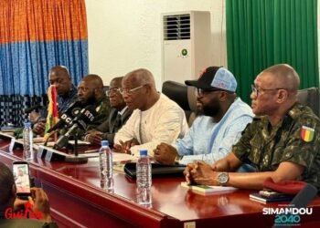 Guinée : Amadou Oury Bah prend ses fonctions de Premier ministre et annonce un gouvernement orienté vers la gouvernance de long terme 