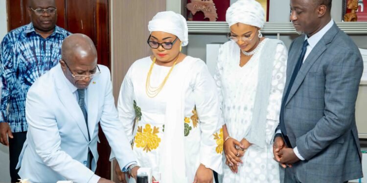 Commerce et industrie : Mme Fatima Camara officiellement installée dans ses fonctions