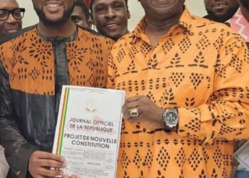 TRIBUNE : Senkoun Sylla, le bilan exemplaire d’une diplomatie de proximité et de rayonnement à Paris (Par Daouda CONTE)