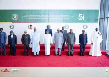 69ᵉ Sommet ordinaire de la CEDEAO à Freetown : le président Mamadi DOUMBOUYA fait sensation et porte la voix d’une Afrique de l’Ouest unie, souveraine et tournée vers ses peuples