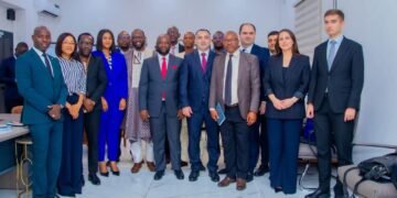 Guichet unique des services publics : une mission azerbaïdjanaise en Guinée pour accélérer la modernisation de l&rsquo;administration