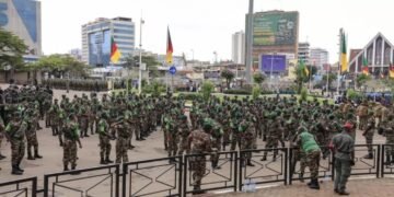 Cameroun: remaniement au sommet de l’armée alors que Paul Biya est hors du pays