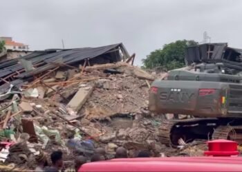 Dixinn : au moins 5 morts et 9 blessés dans l&rsquo;effondrement d&rsquo;un immeuble R+5 à Hafia 1