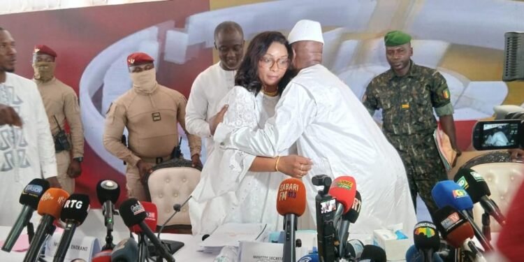 MATD : officiellement installée, Mme Camara Djenabou Touré promet de faire de la décentralisation un moteur du développement local
