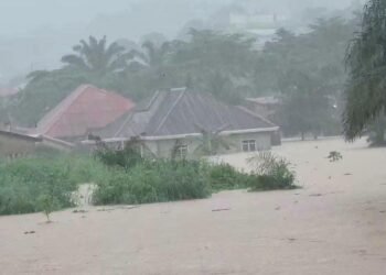 Coyah : les fortes pluies provoquent des inondations dans plusieurs quartiers