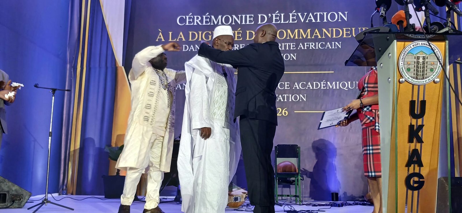 Éducation : Dr Ousmane Kaba distingué Commandeur dans l’Ordre du Mérite Africain