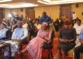 Célébration du courage et de l’engagement des femmes : l’ONG « Force des Femmes » présente le documentaire « LA PART DES FEMMES » à Conakry