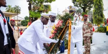 Centre-ville de Kaloum : la Guinée célèbre le 68ᵉ anniversaire de son indépendance