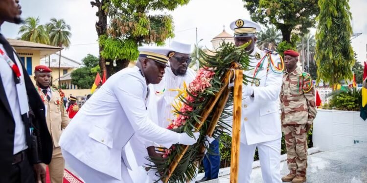 Centre-ville de Kaloum : la Guinée célèbre le 68ᵉ anniversaire de son indépendance